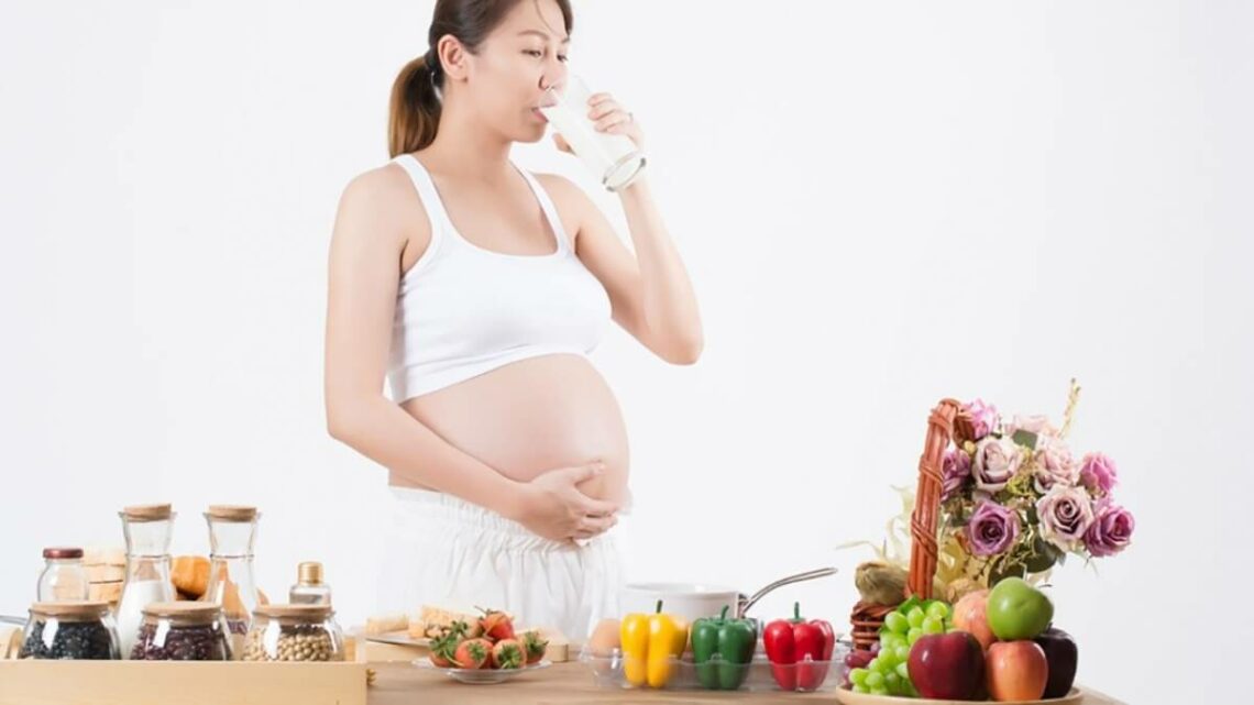 Mẹ bầu không nên ăn gì?