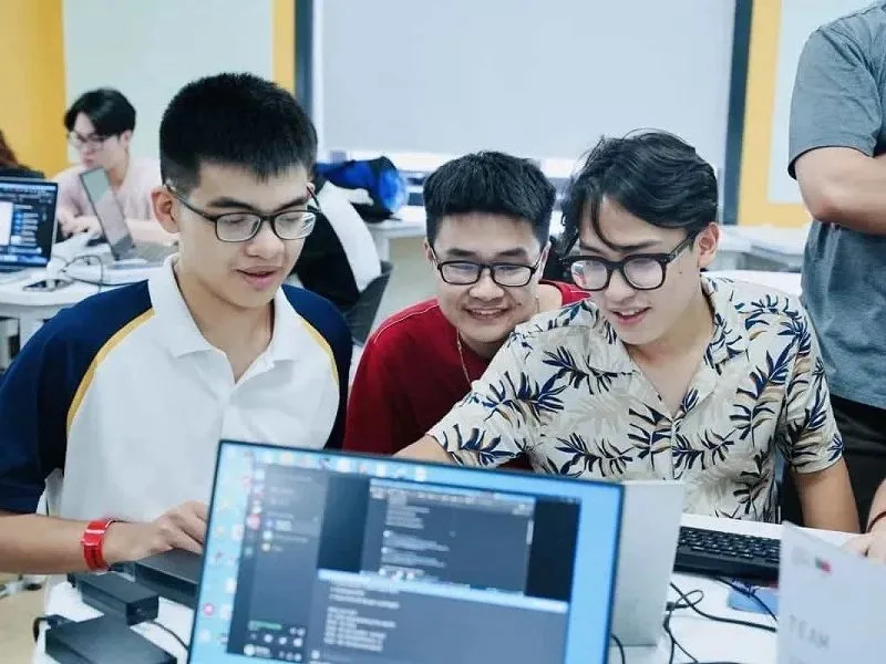 khoi c14 gom nhung nganh nao nganh de xin viec va truong xet tuyen